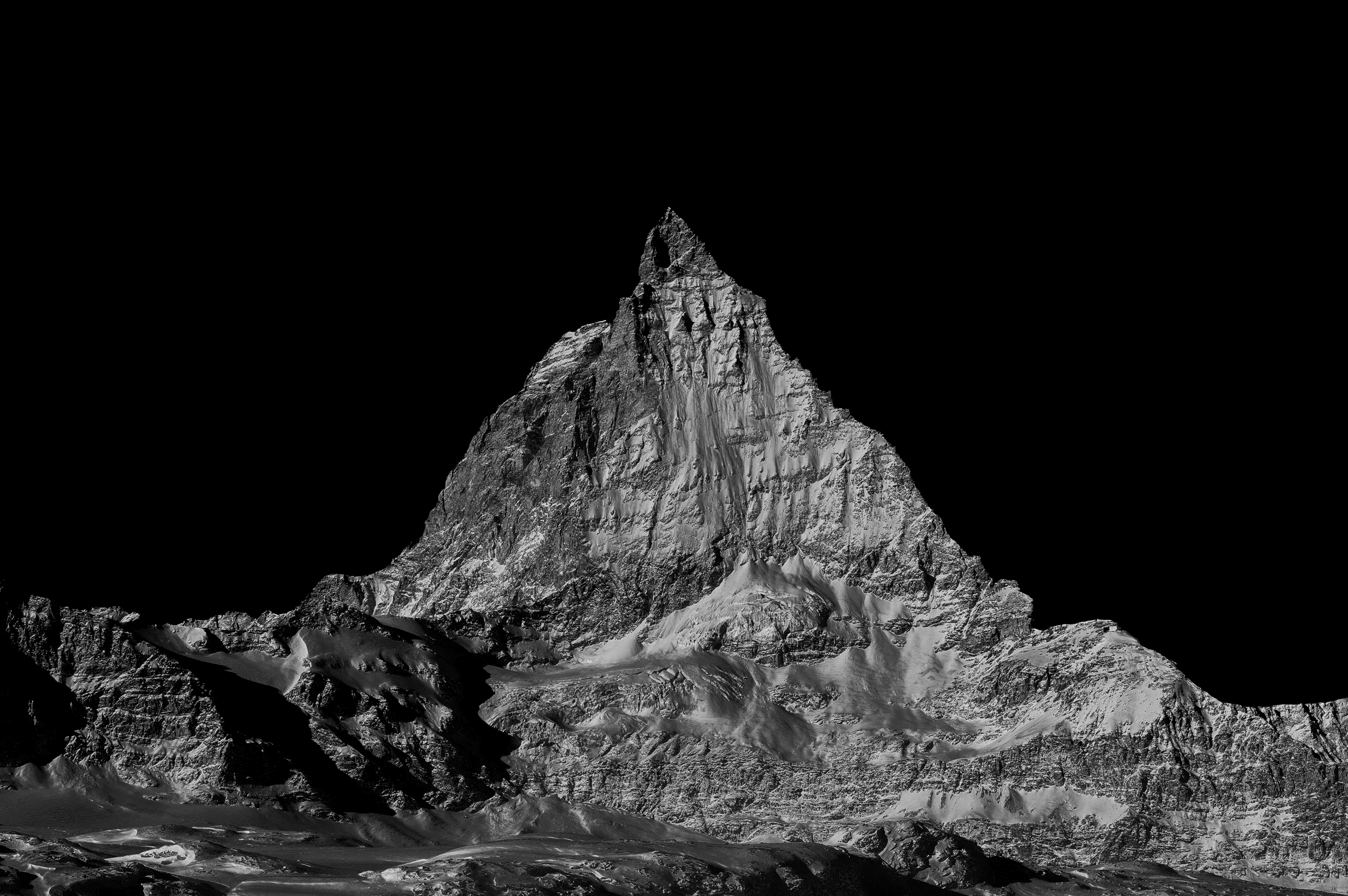 Iconic Matterhorn (B&W) Iconic (B&W) in Matterhorn in monochrome.